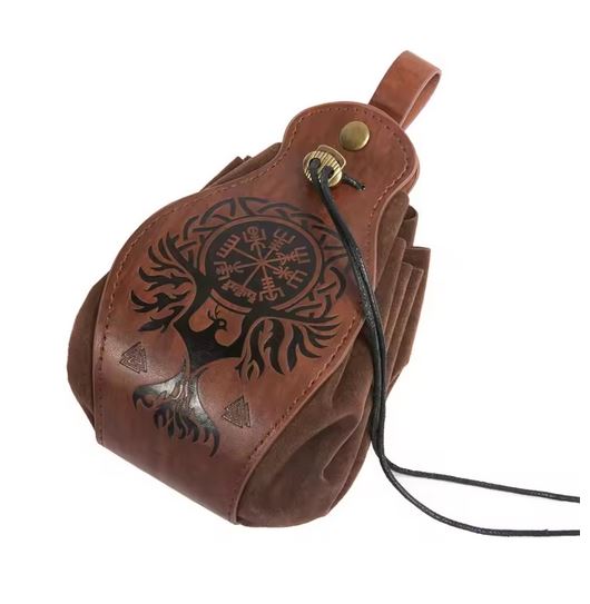 Bourse a dés / Tapis de dés style nordique